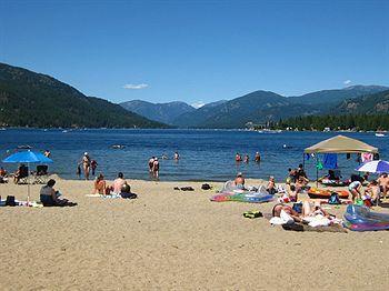 Christina Lake Village Kültér fotó